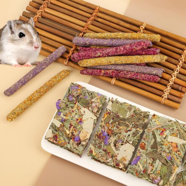 Abizoo Kaninchen Spielzeug Kauspielzeug,Timothy Heu Sticks + Herbal Floral Leckerli 16 Stück für Chinchilla,Hasen, Meerschweinchen, Hamster,zwergkaninchen Snack Futter Molar Zubehoer – Bild 3